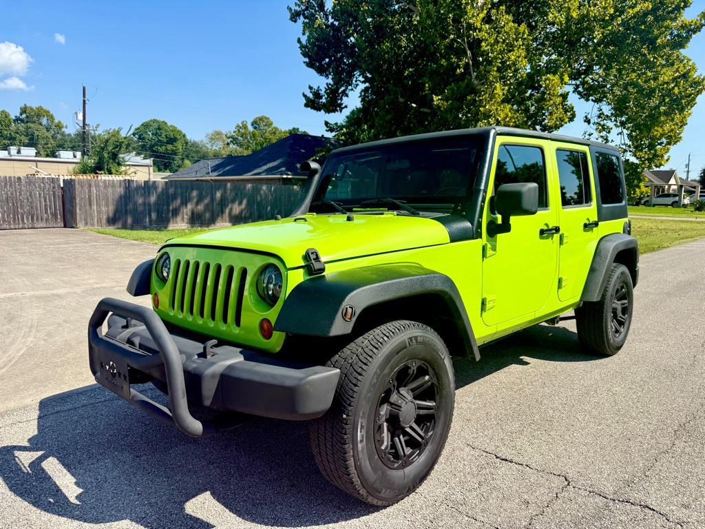 2012 Jeep Wrangler Unlimited Image 1