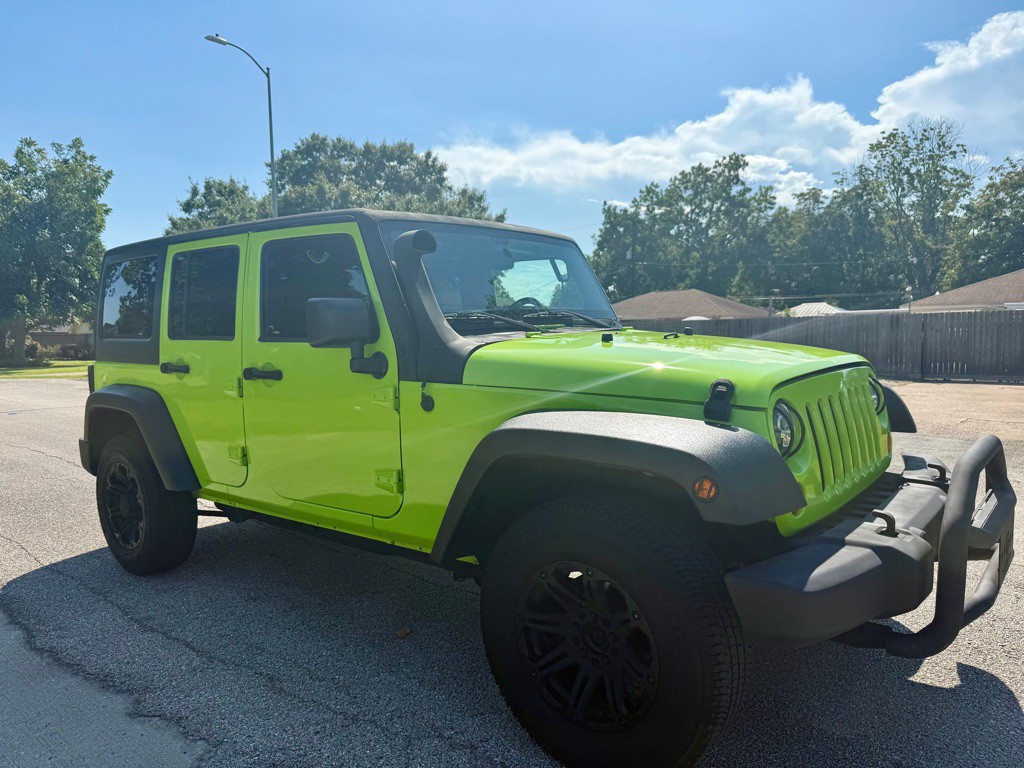 2012 Jeep Wrangler Unlimited Image 3