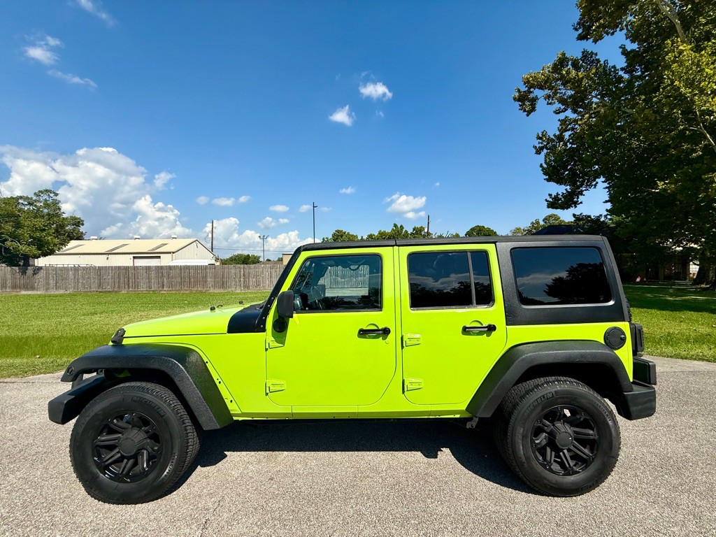 2012 Jeep Wrangler Unlimited Image 8
