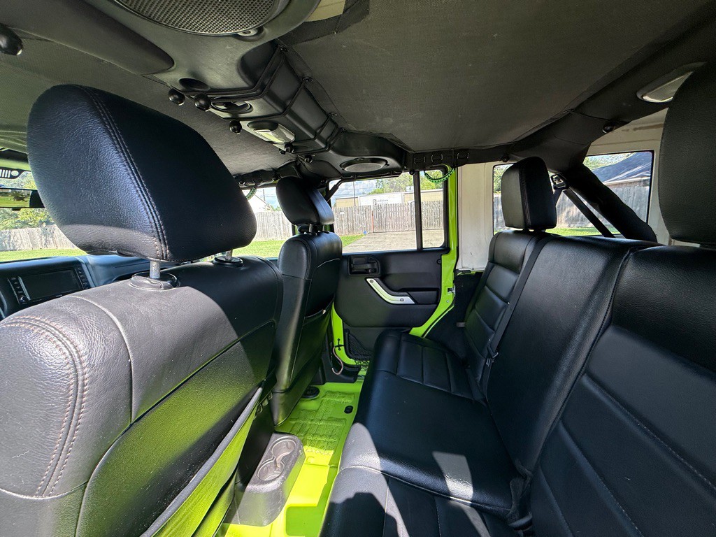 2012 Jeep Wrangler Unlimited Image 10