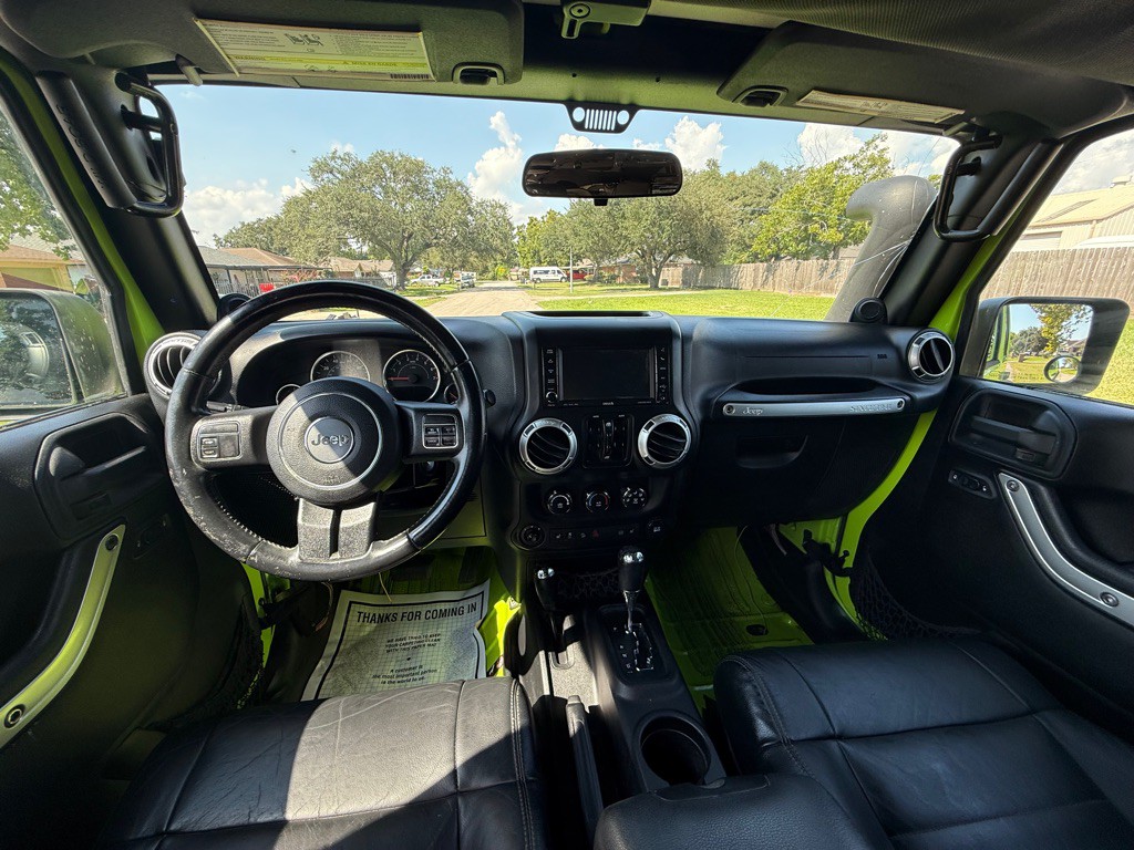 2012 Jeep Wrangler Unlimited Image 11