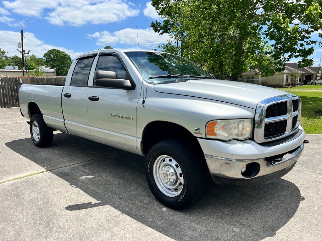 2004 Dodge Ram 2500 Image 3