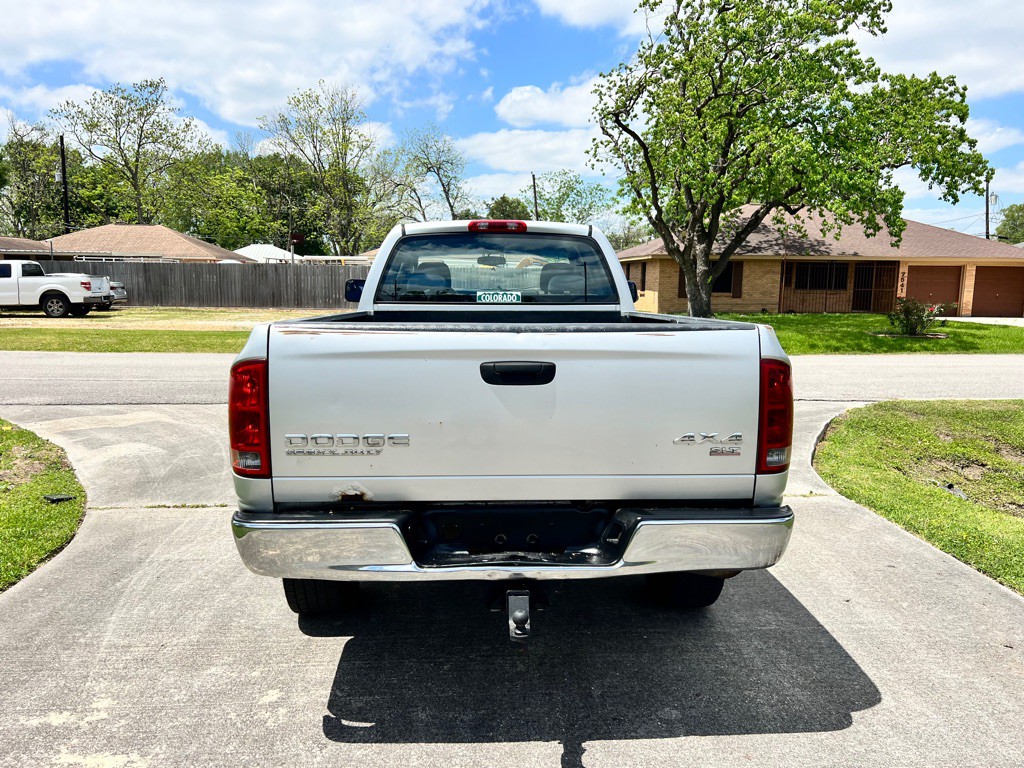2004 Dodge Ram 2500 Image 4