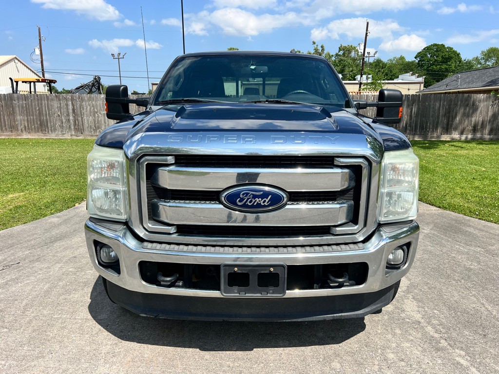 2015 Ford F-250 Image 2