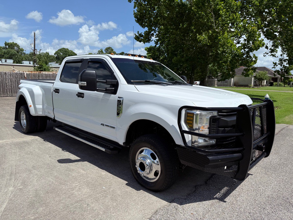 2019 Ford F-350 Image 3