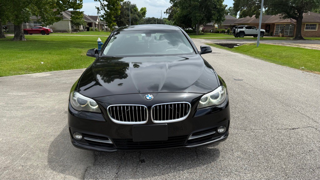 2015 BMW 5 Series Image 2