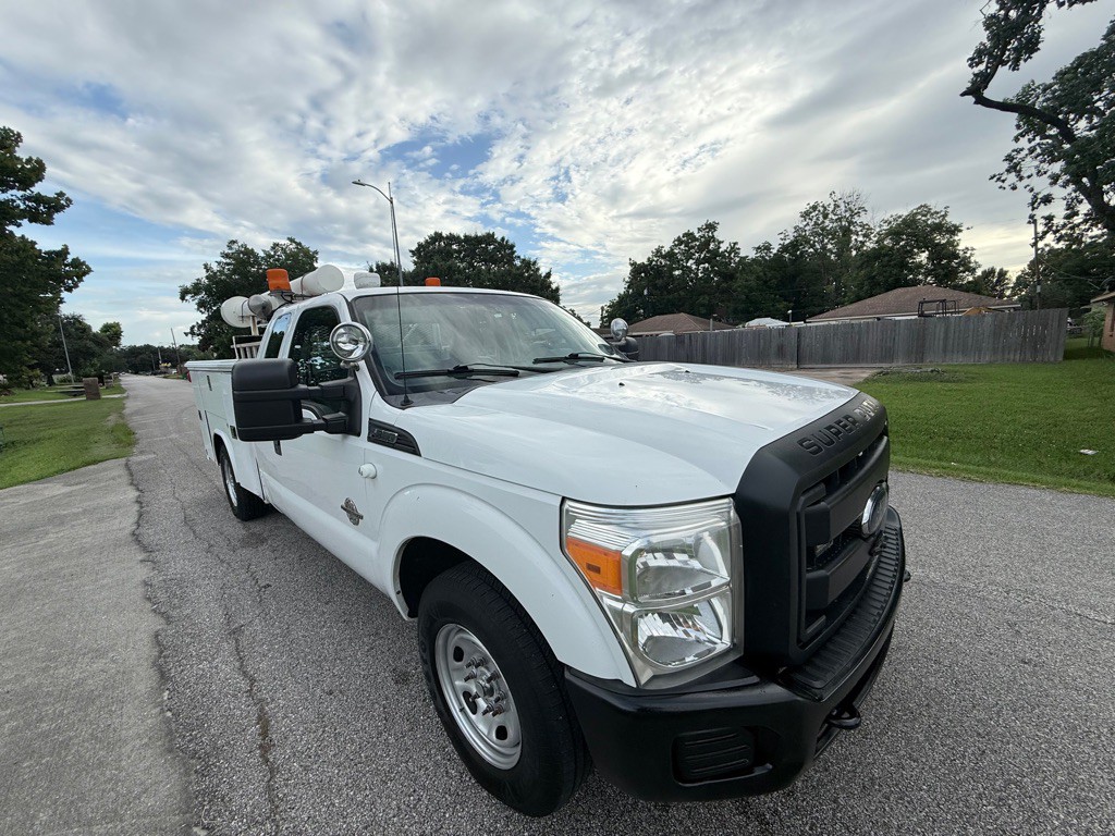 2013 Ford F-350 Image 3