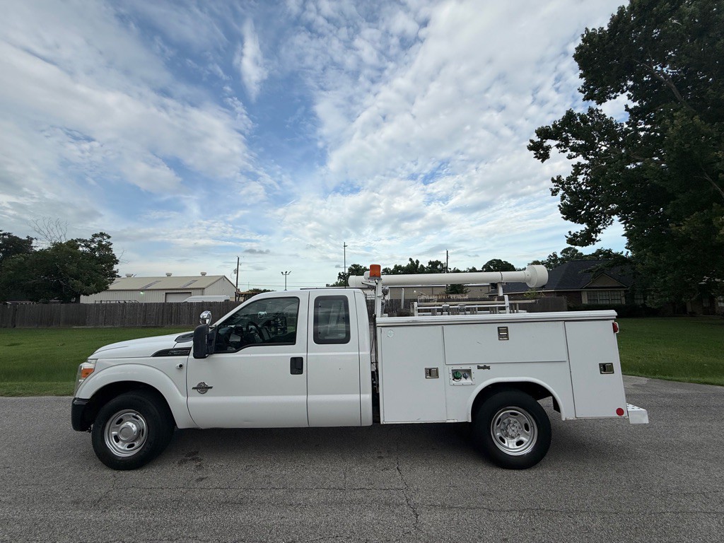 2013 Ford F-350 Image 7