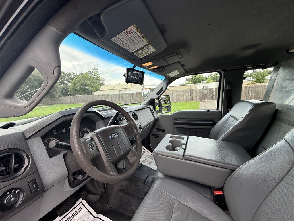 2013 Ford F-350 Image 8