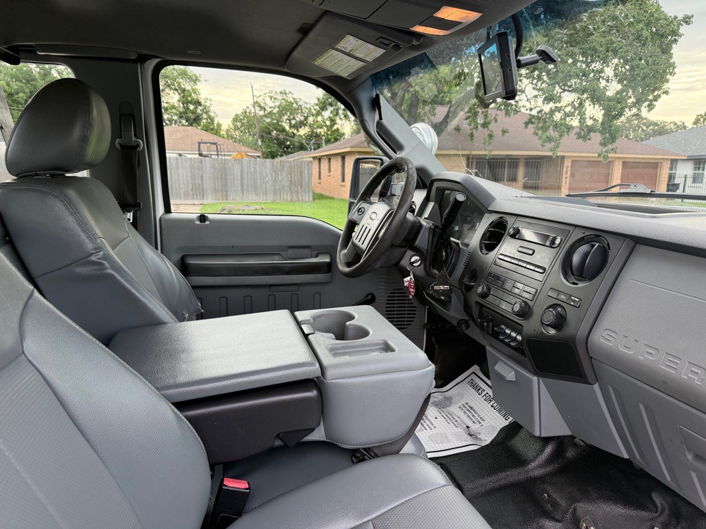 2013 Ford F-350 Image 11
