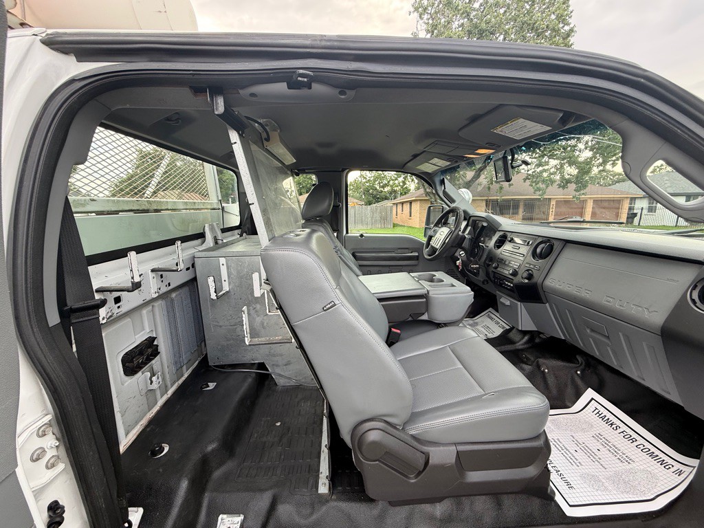 2013 Ford F-350 Image 12