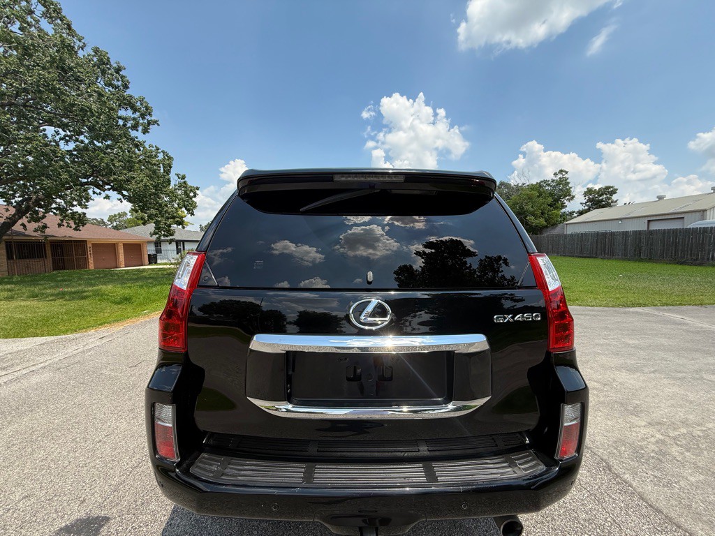 2013 Lexus GX Image 6