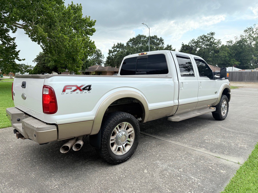 2012 Ford F-350 Image 5