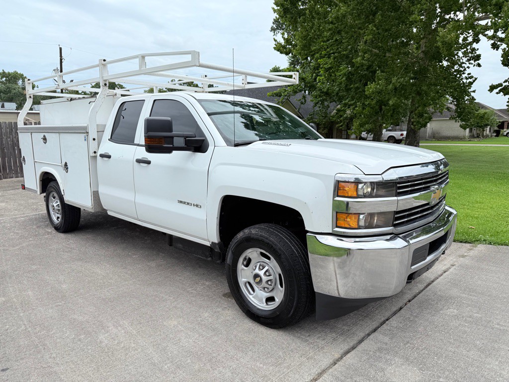 2015 Chevrolet Silverado 1500 Image 3