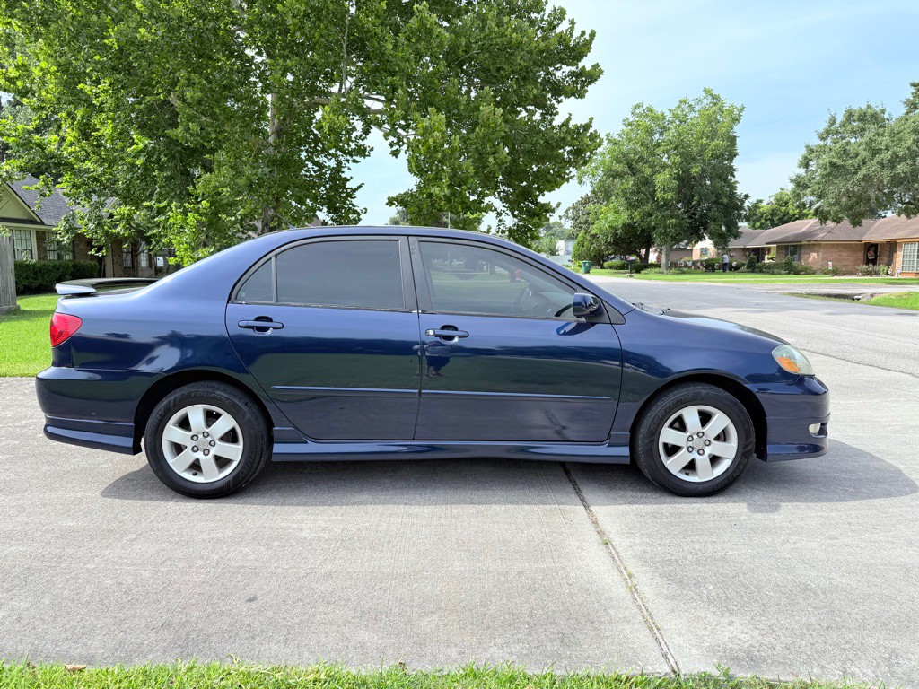 2007 Toyota Corolla Image 4