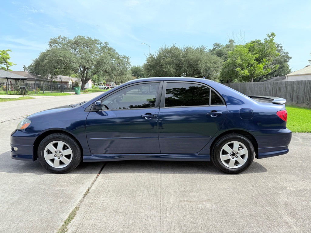 2007 Toyota Corolla Image 8