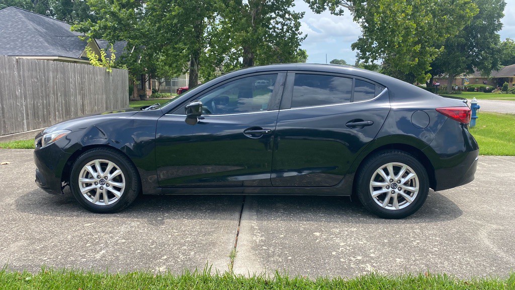 2015 Mazda Mazda3 Image 2