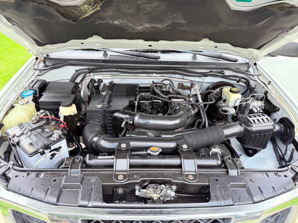 2015 Nissan Frontier Image 11