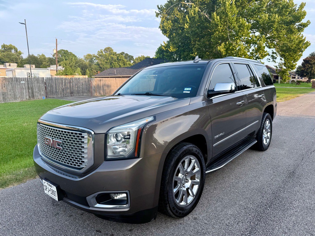 2015 GMC Yukon Image 1