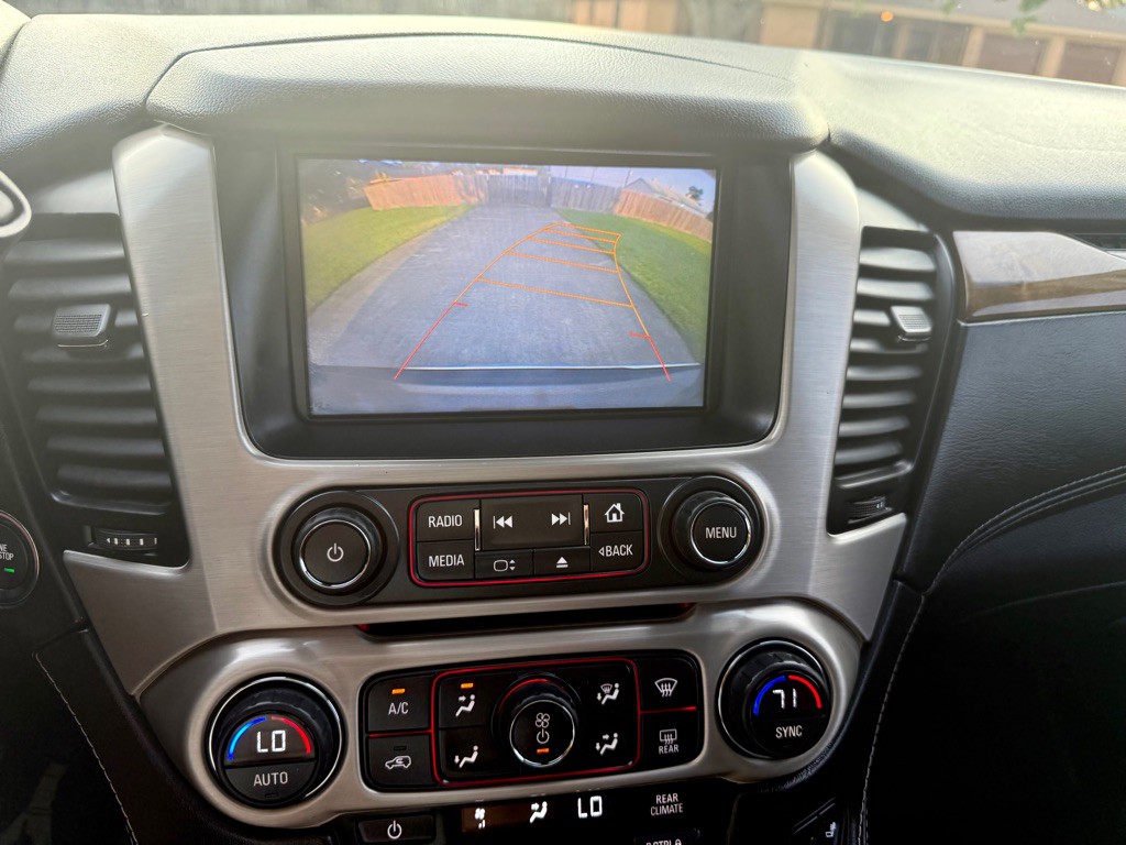 2015 GMC Yukon Image 12