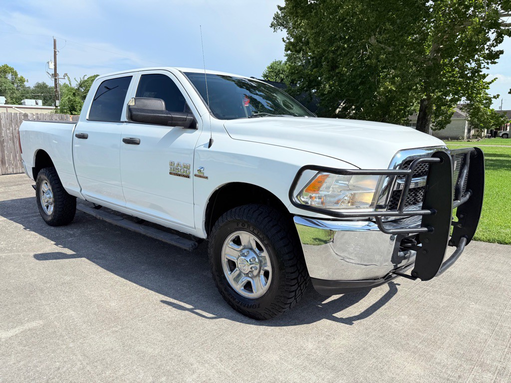 2014 RAM 3500 Image 3