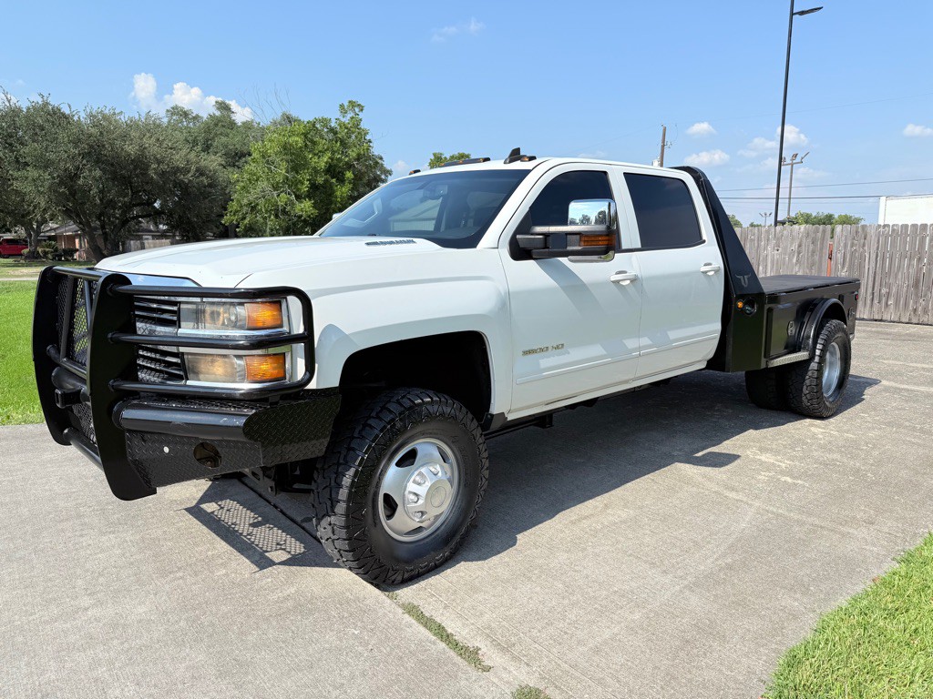 2015 Chevrolet Silverado 1500 Image 1