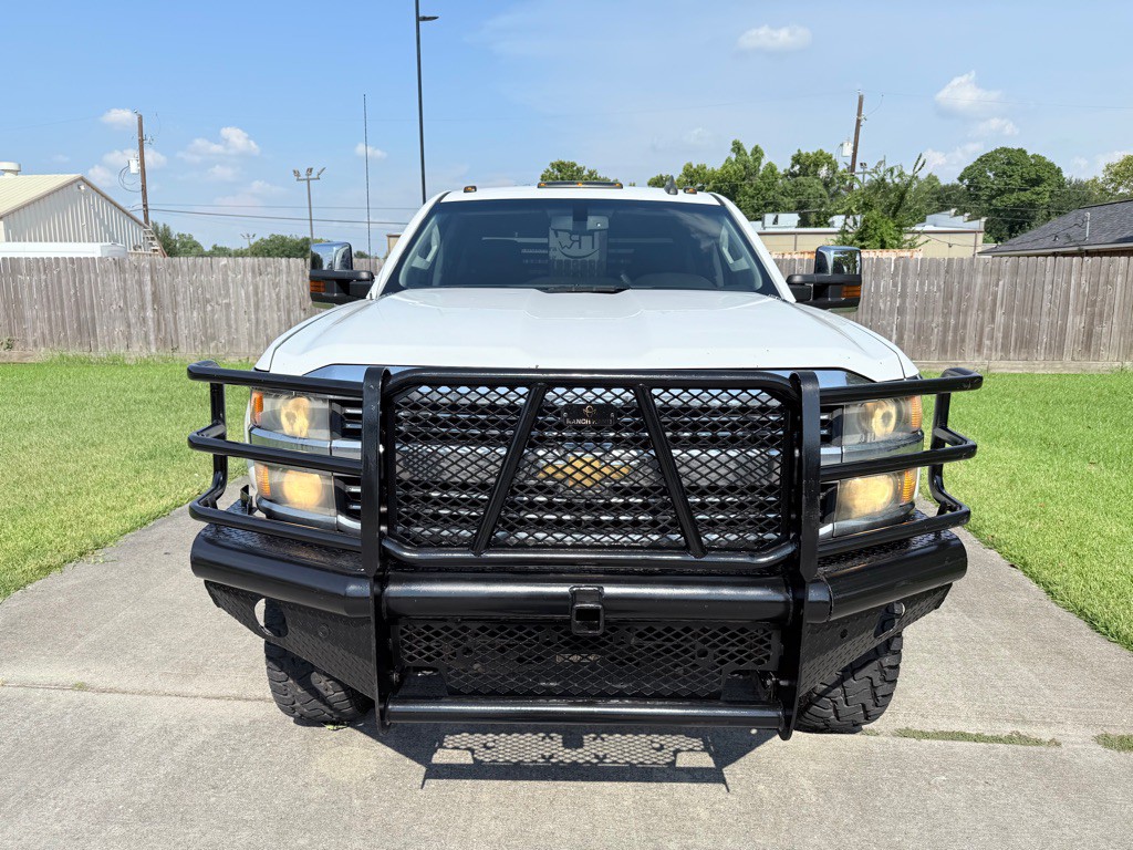 2015 Chevrolet Silverado 1500 Image 2