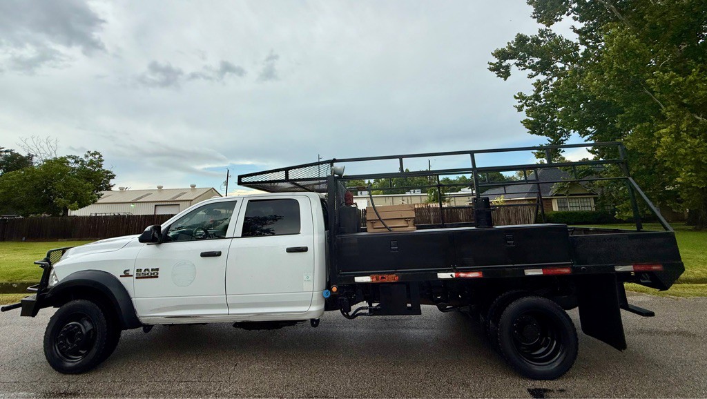 2013 RAM 5500 Image 8