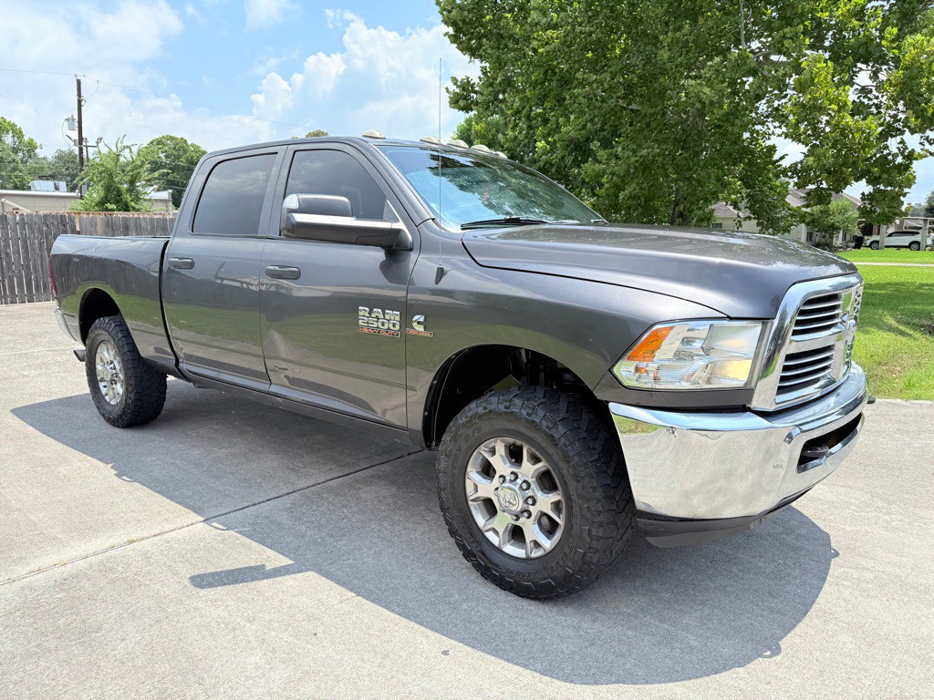 2018 RAM 2500 Image 3