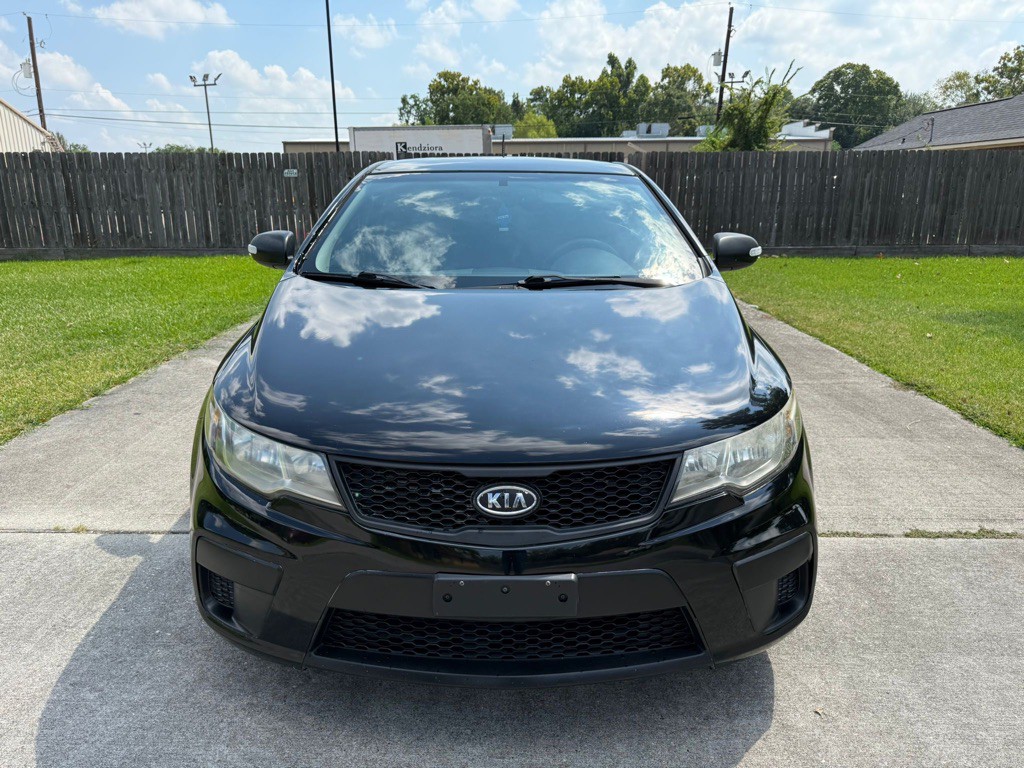 2011 Kia Forte Image 2