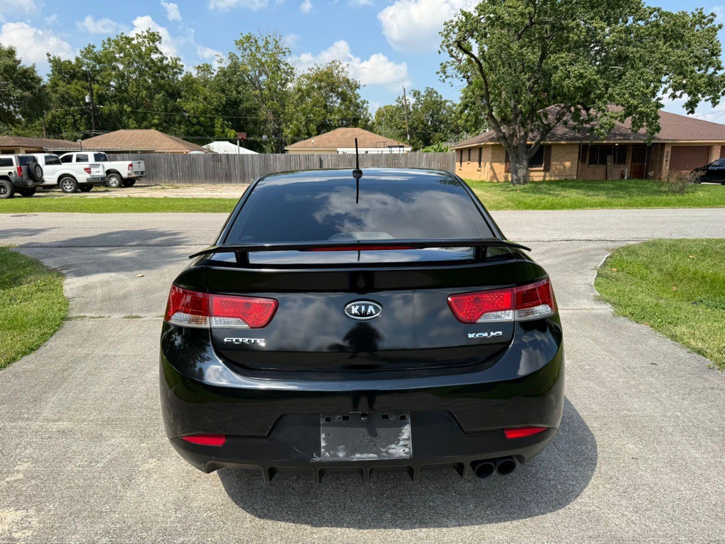 2011 Kia Forte Image 6