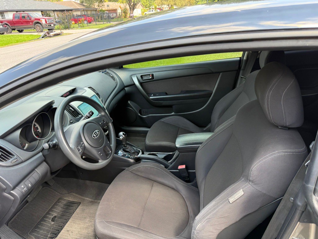 2011 Kia Forte Image 10