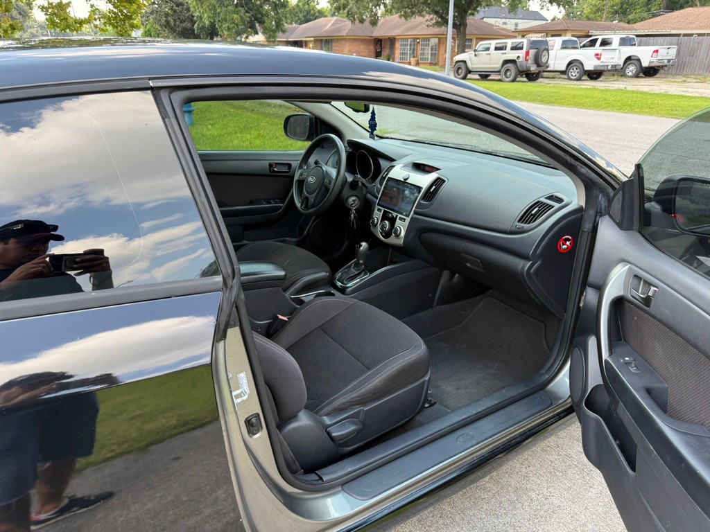2011 Kia Forte Image 14