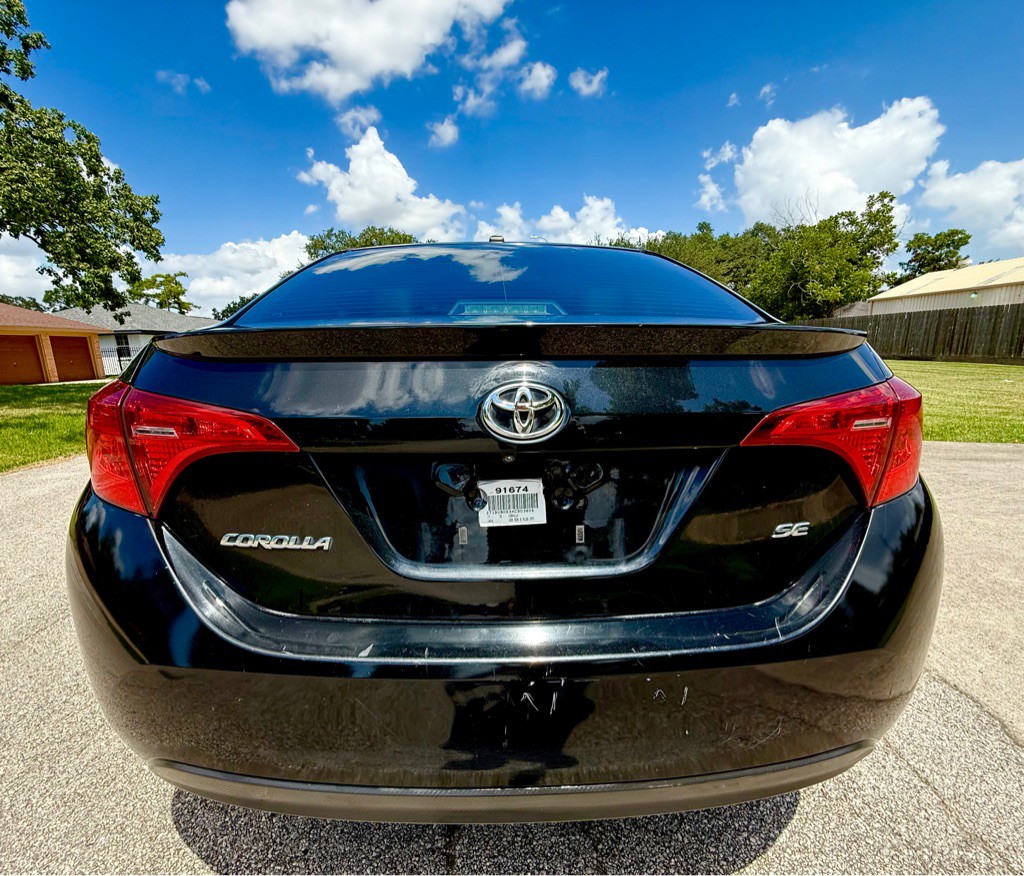2017 Toyota Corolla Image 6