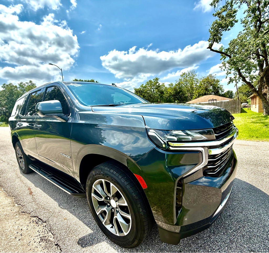2021 Chevrolet Tahoe Image 3