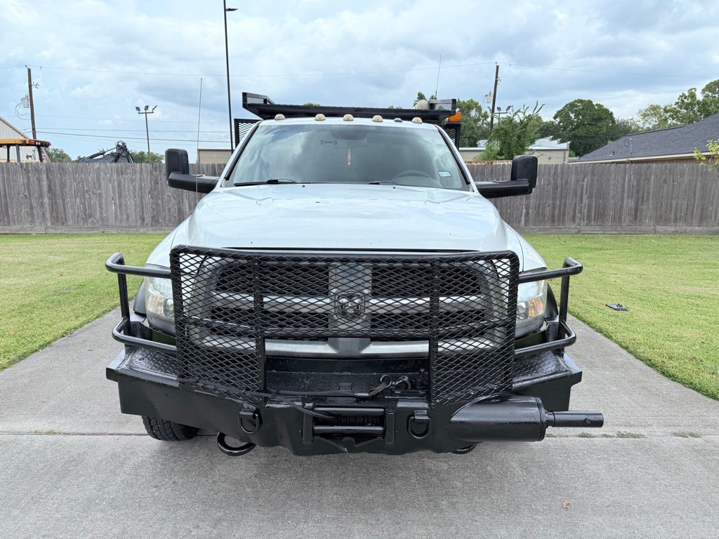2014 RAM 4500 Image 2