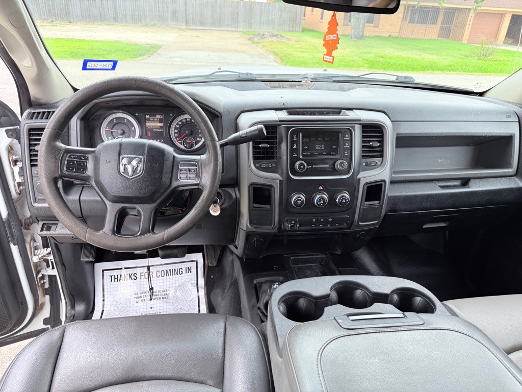 2014 RAM 4500 Image 11