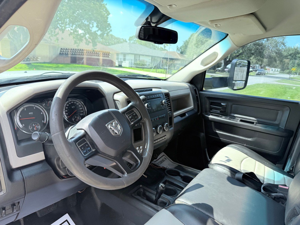 2012 Dodge Ram Image 9
