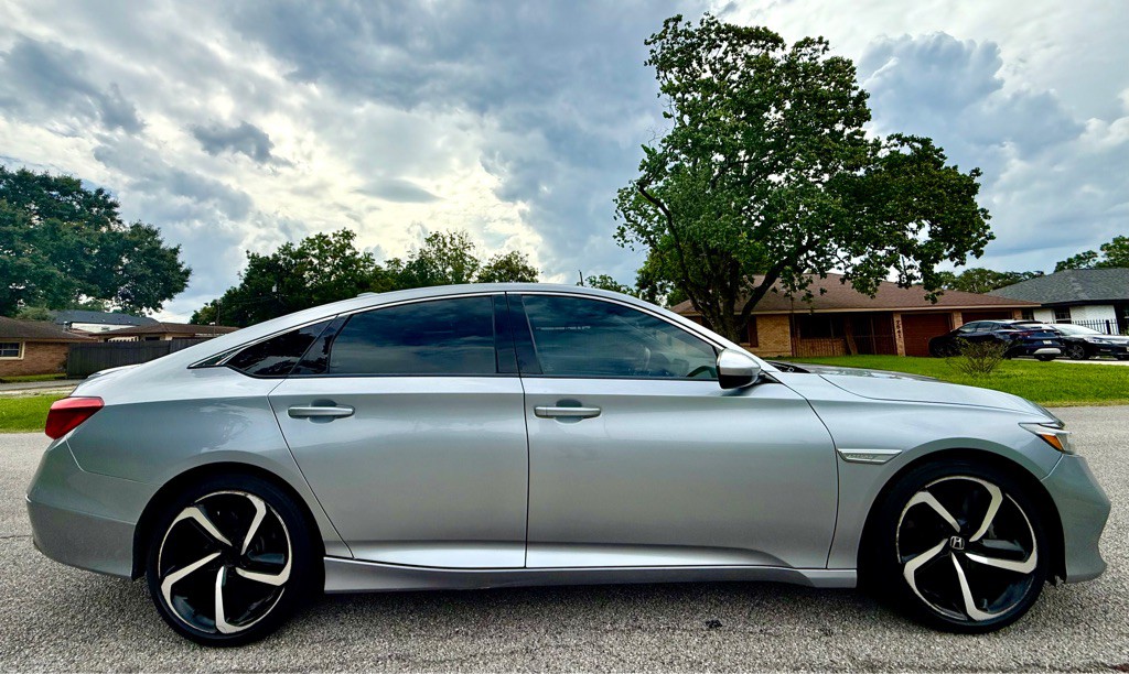 2018 Honda Accord Image 4