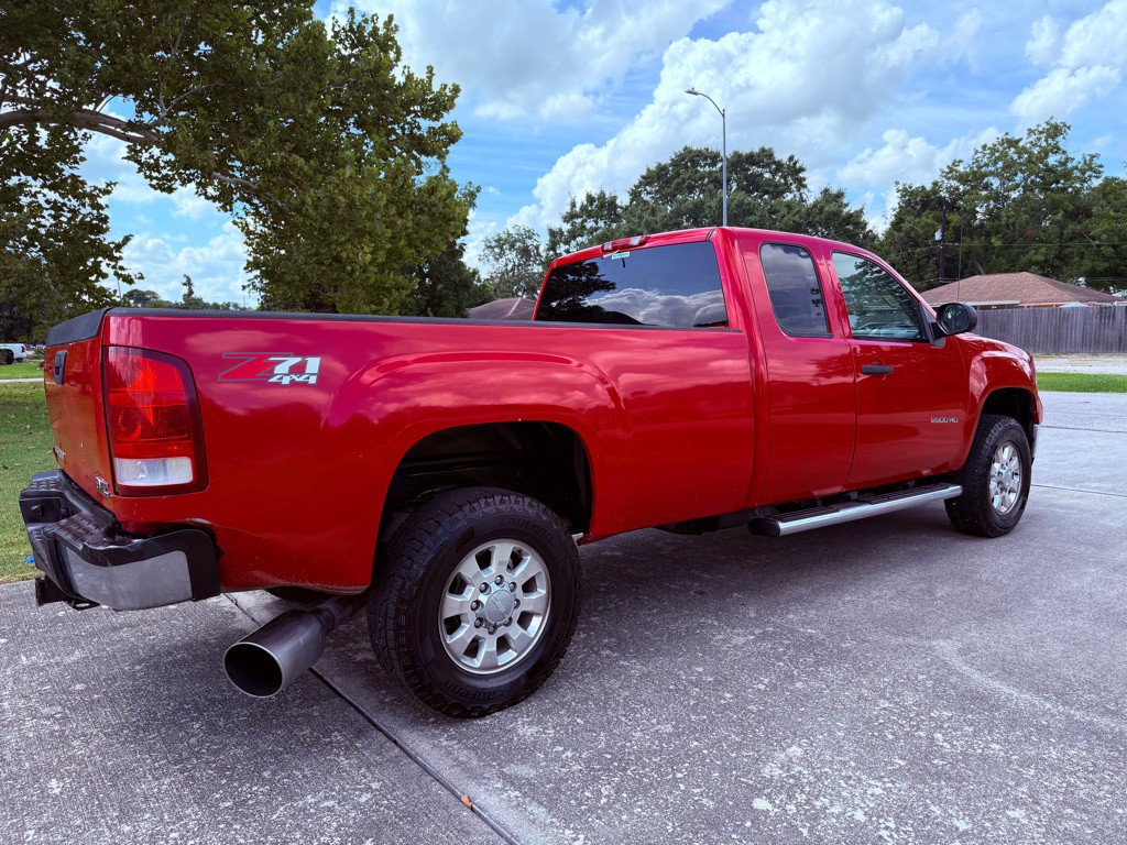 2011 GMC Sierra Image 5