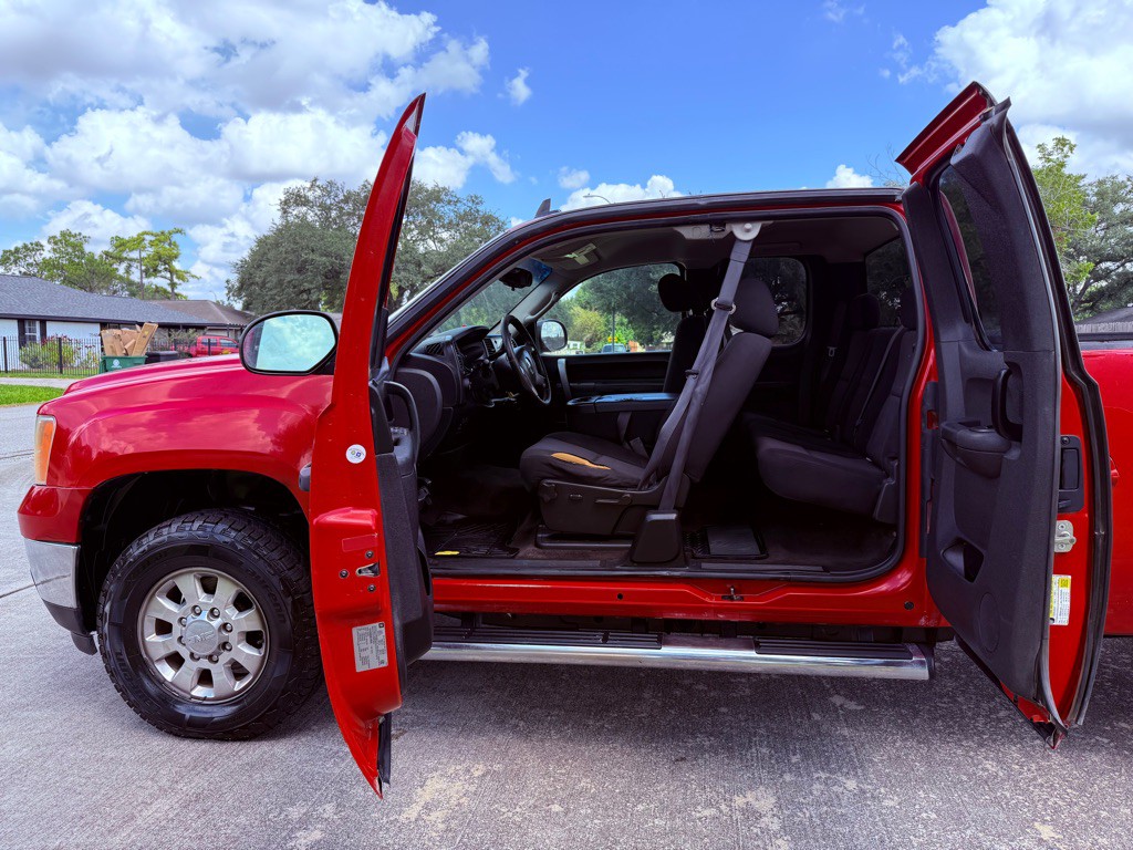 2011 GMC Sierra Image 10