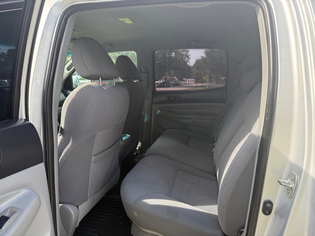 2010 Toyota Tacoma Image 10