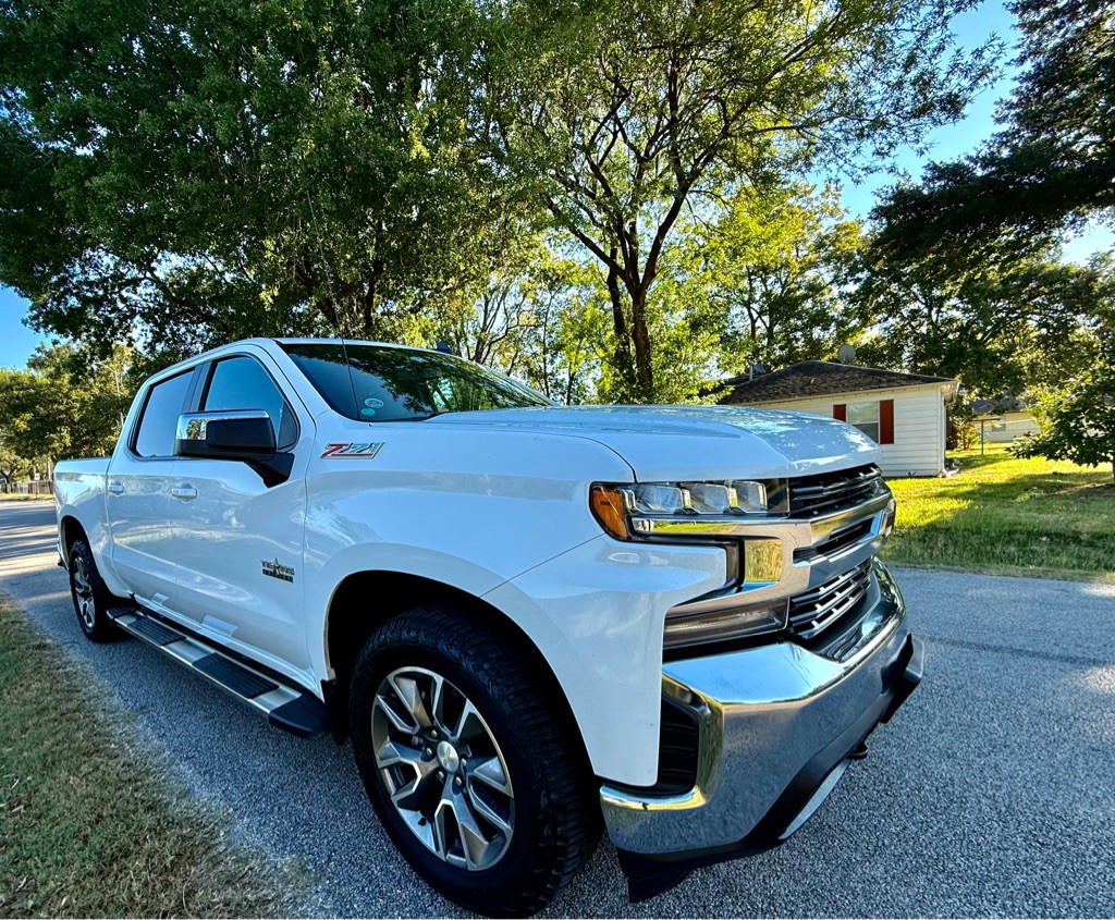 2019 Chevrolet Silverado 1500 Image 3