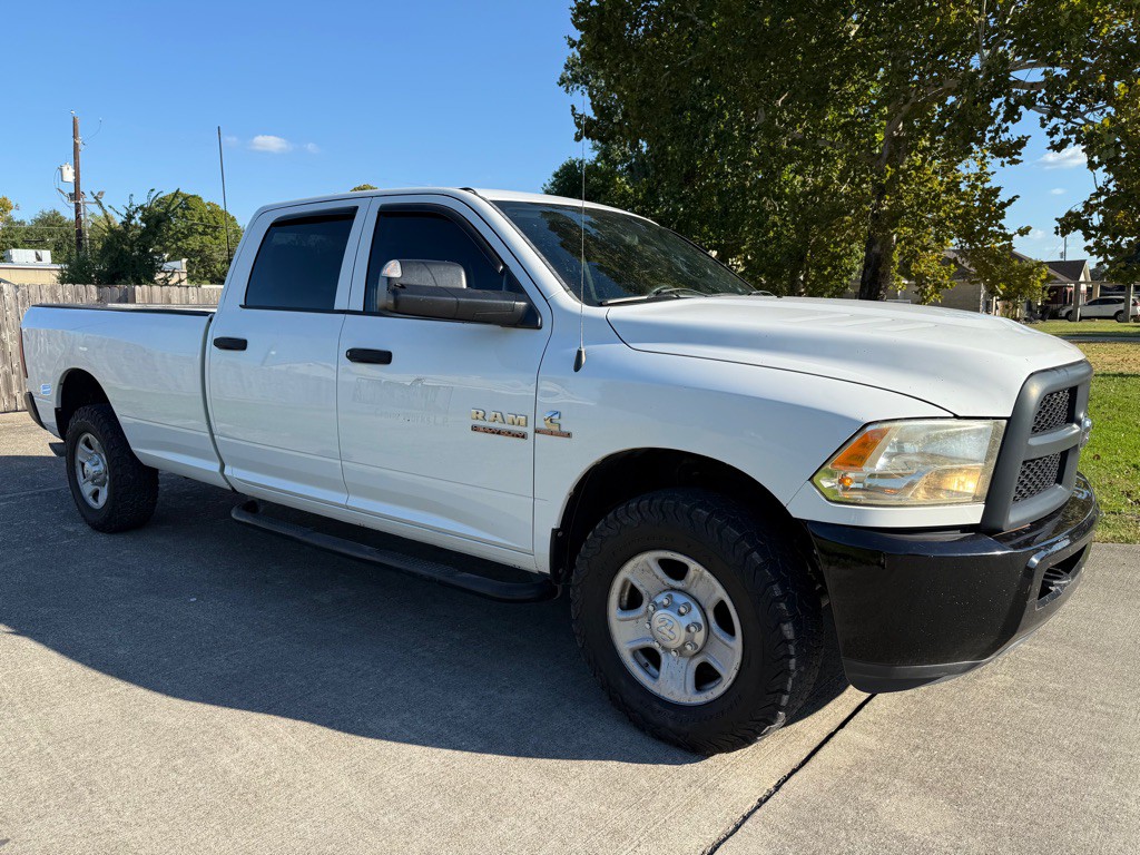 2014 RAM 3500 Image 3