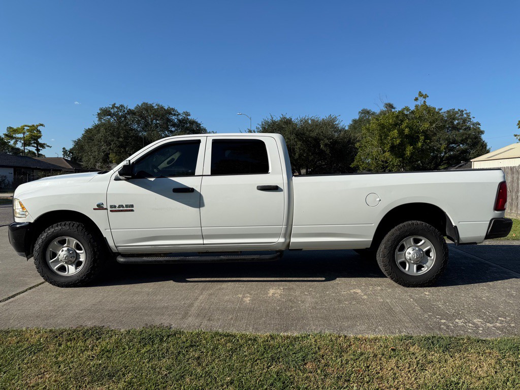 2014 RAM 3500 Image 8