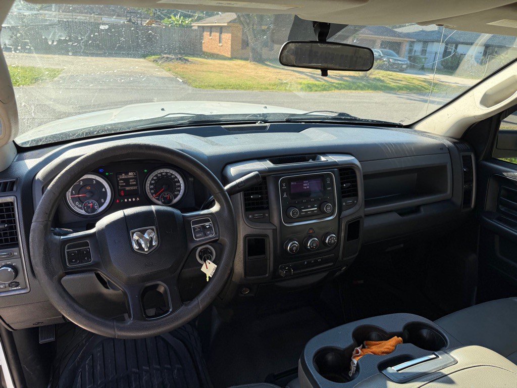2014 RAM 3500 Image 9