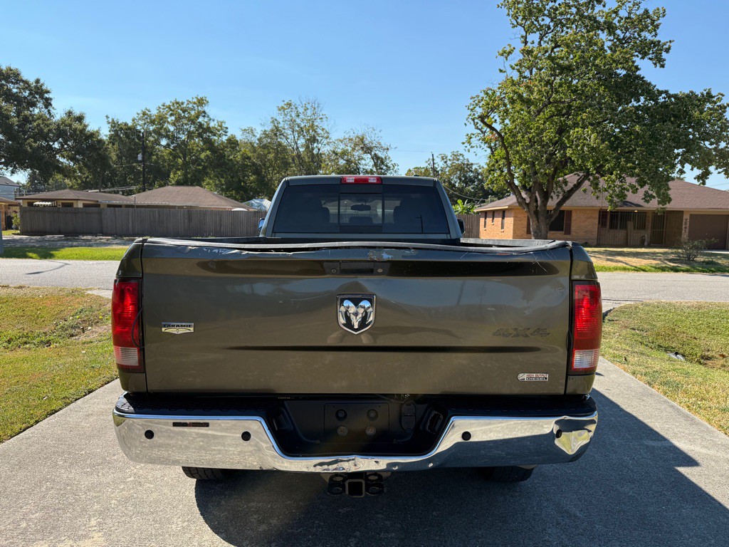 2012 Dodge Ram 3500 Image 8