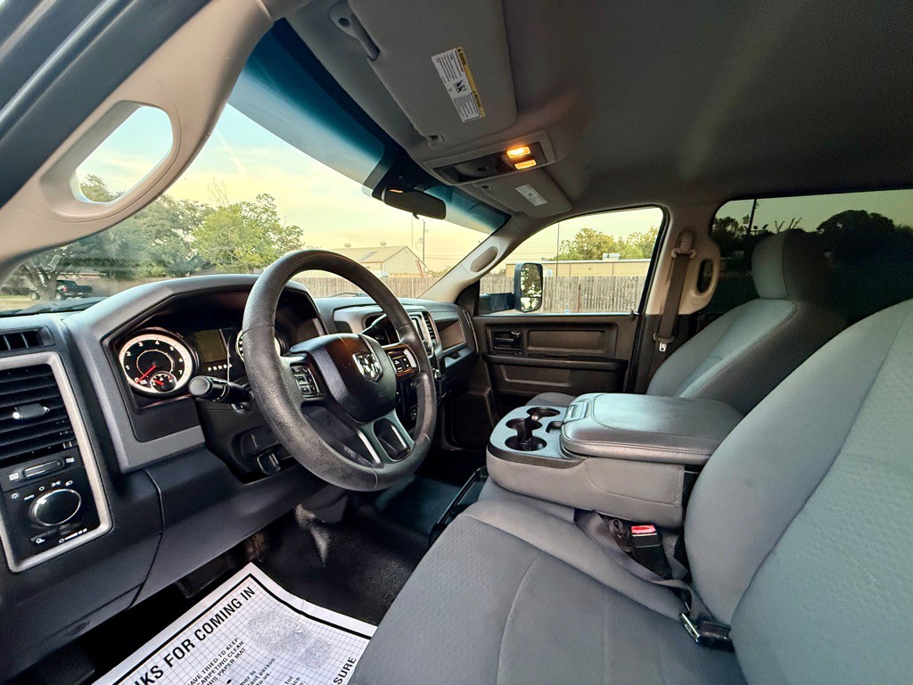 2017 RAM 2500 Image 9