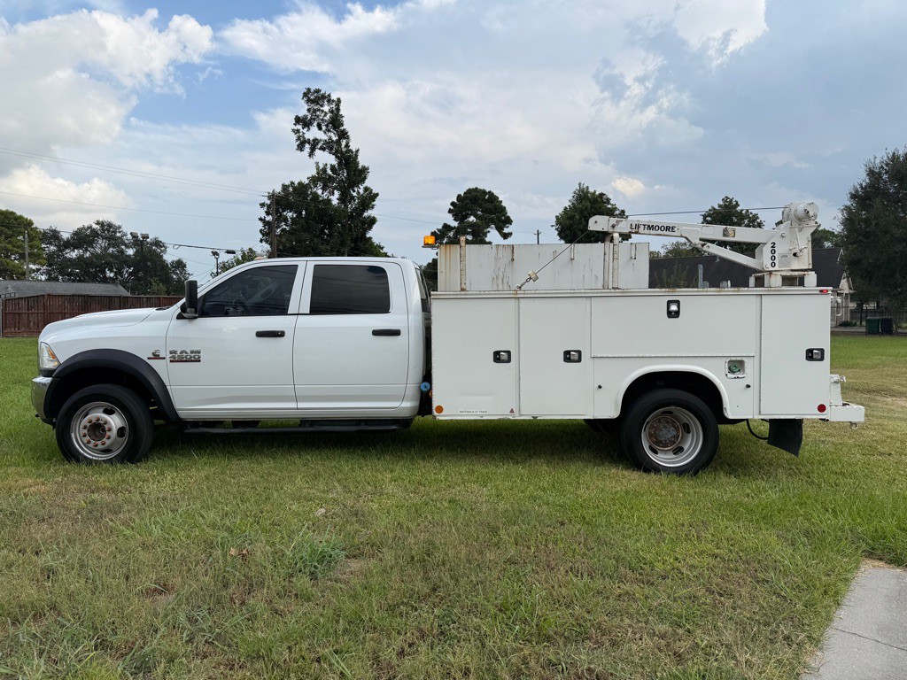 2015 RAM 4500 Image 5