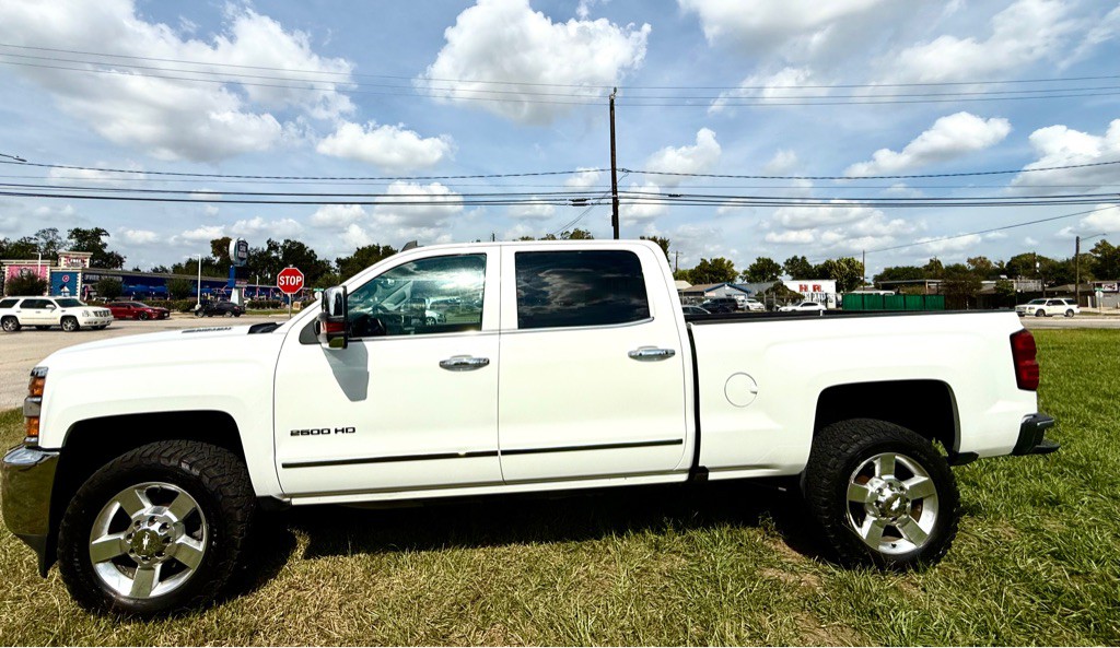 2016 Chevrolet Silverado 1500 Image 6